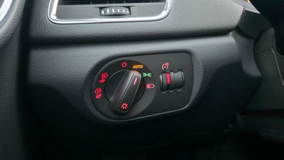 Audi Q3 2.0 TDI quattro S tronic Edition (17)