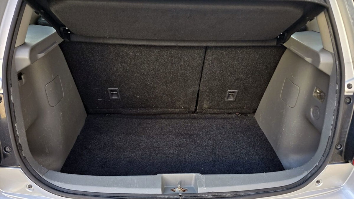 Suzuki SX4 DDiS 16V Urban Line (10)