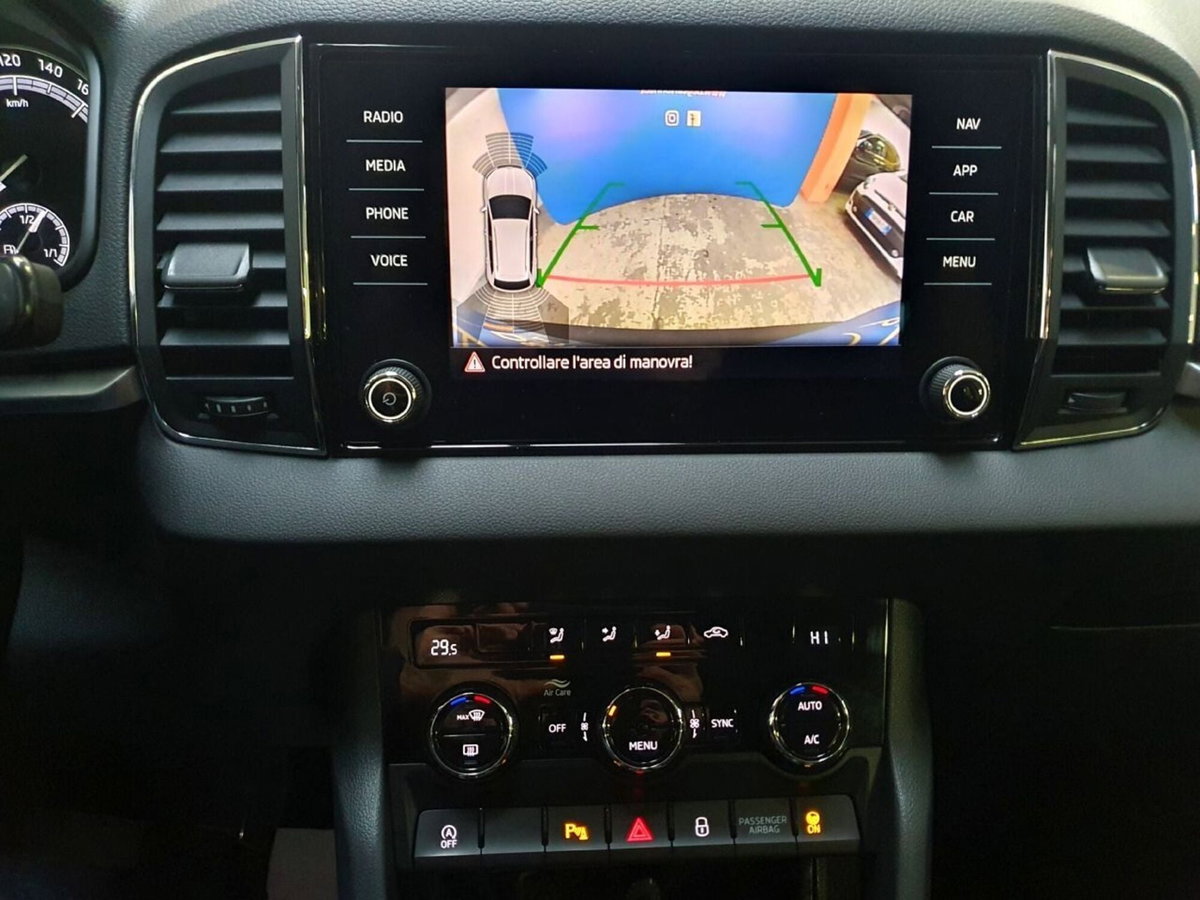 Skoda Karoq 1.0 TSI DSG Style (15)