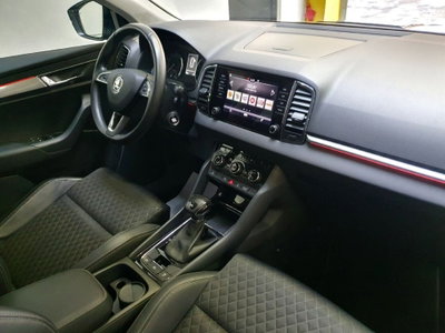 Skoda Karoq 1.0 TSI DSG Style (7)
