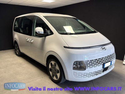 Hyundai Staria 2.2 awd auto usata