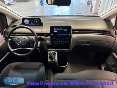 Hyundai Staria 2.2 awd auto (11)