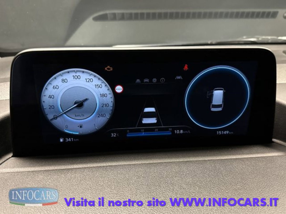Hyundai Staria 2.2 awd auto (13)