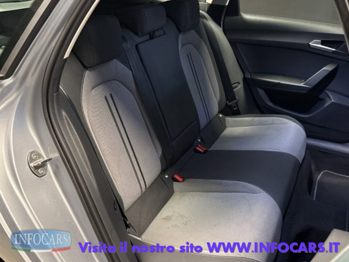 SEAT Leon ST Sportstourer 2.0 TDI 150 CV 4Drive DSG Business (8)