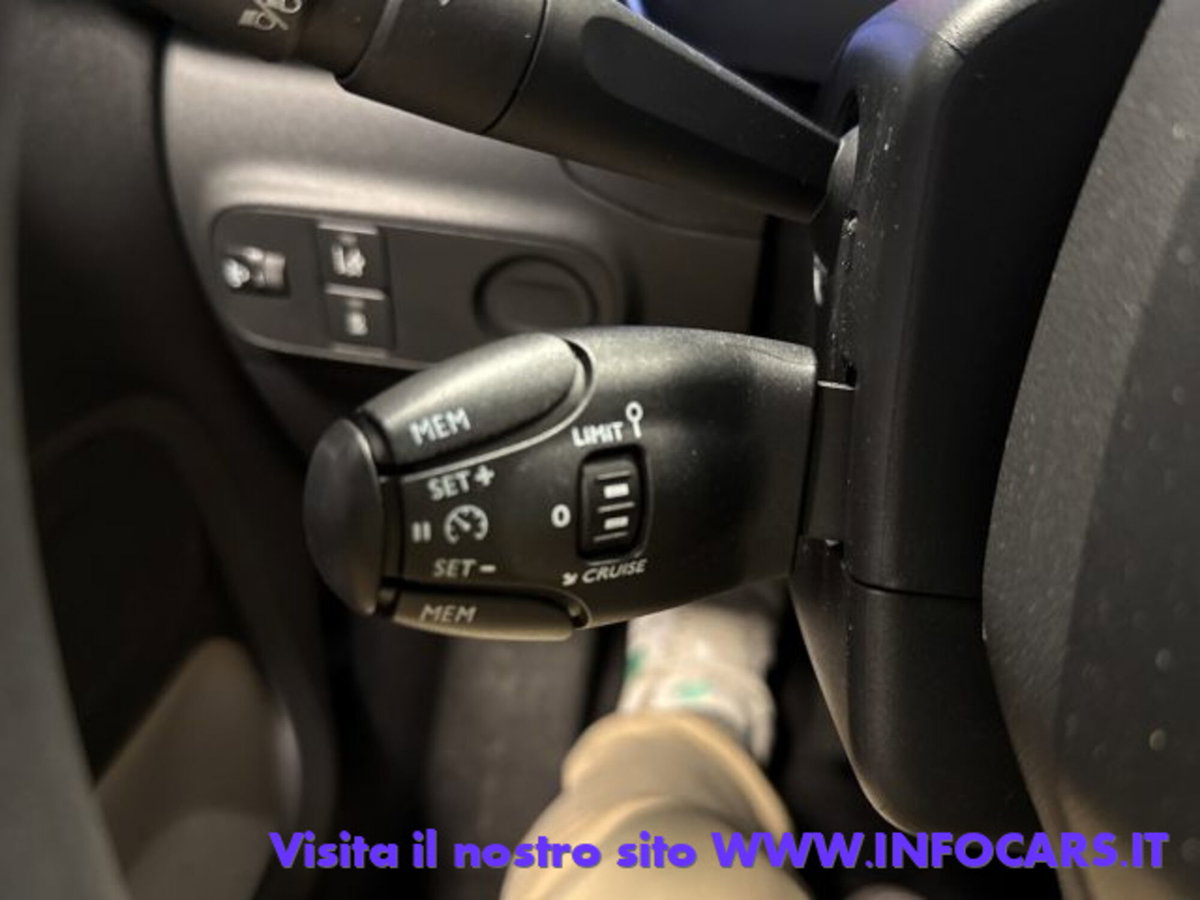 Citroen C3 BlueHDi 75 S&S Van Feel (13)