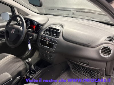 Fiat Punto 1.3 MJT II S&S 95 CV 5 porte Street (12)
