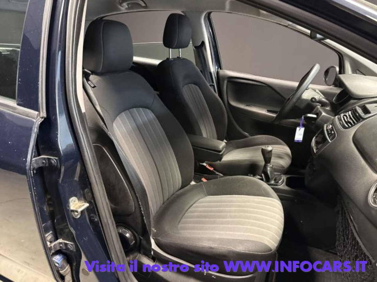 Fiat Punto 1.3 MJT II S&S 95 CV 5 porte Street (6)