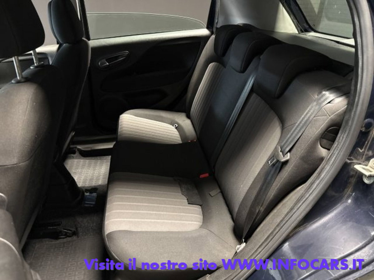 Fiat Punto 1.3 MJT II S&S 95 CV 5 porte Street (7)