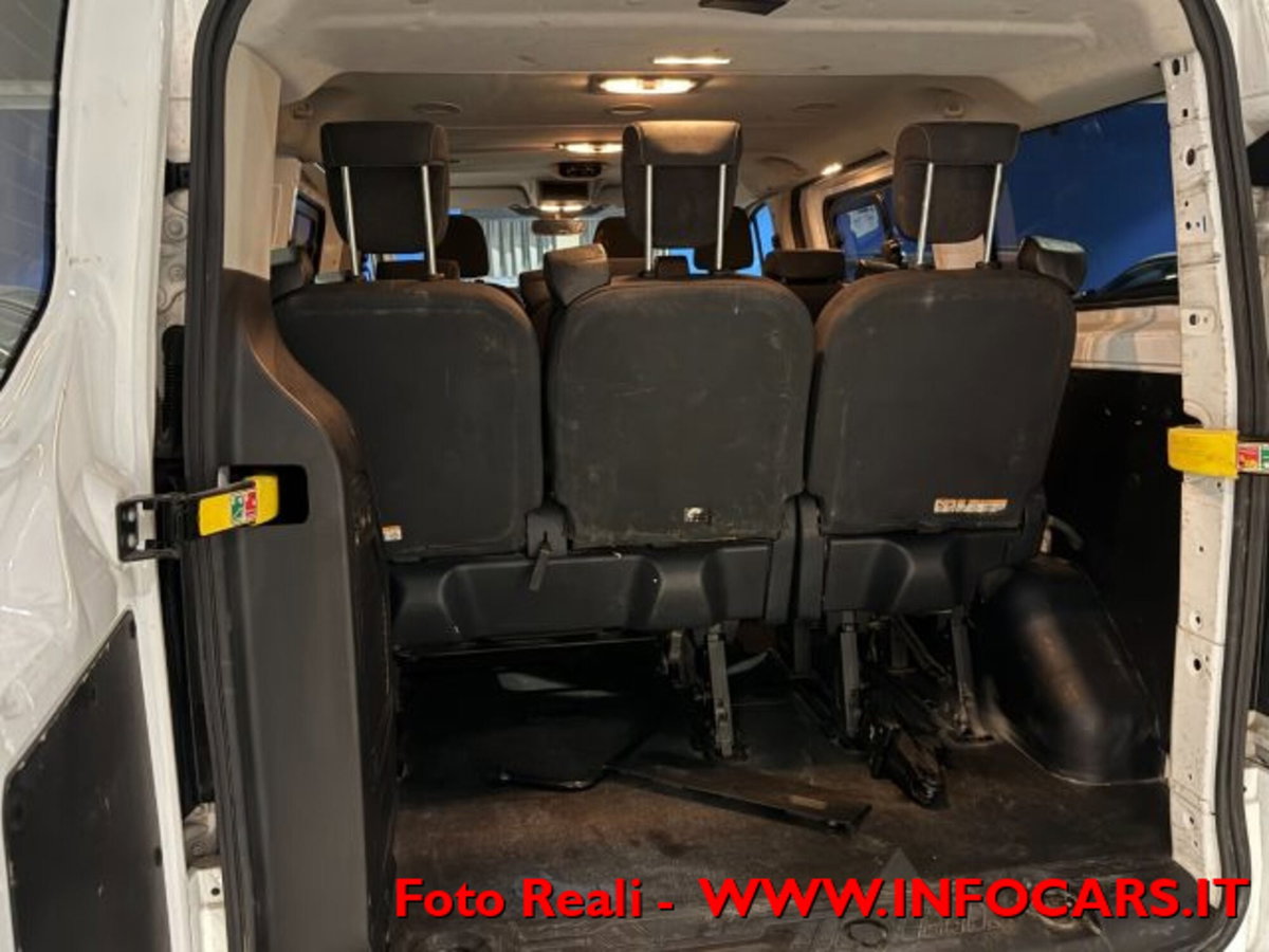 Ford Tourneo Custom 320 2.0 TDCi 130CV MHEV PC Trend (10)