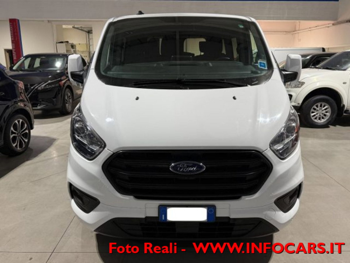 Ford Tourneo Custom 320 2.0 TDCi 130CV MHEV PC Trend (11)