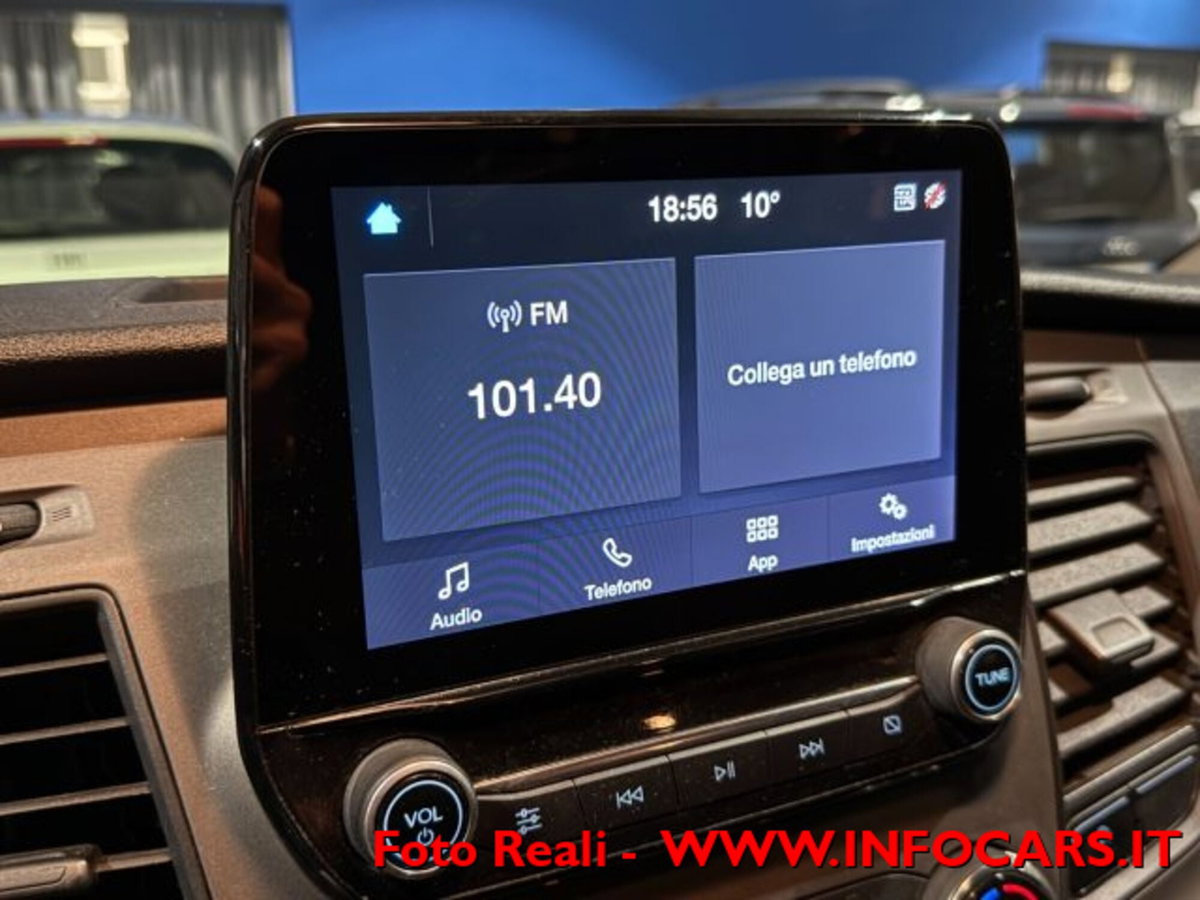 Ford Tourneo Custom 320 2.0 TDCi 130CV MHEV PC Trend (16)