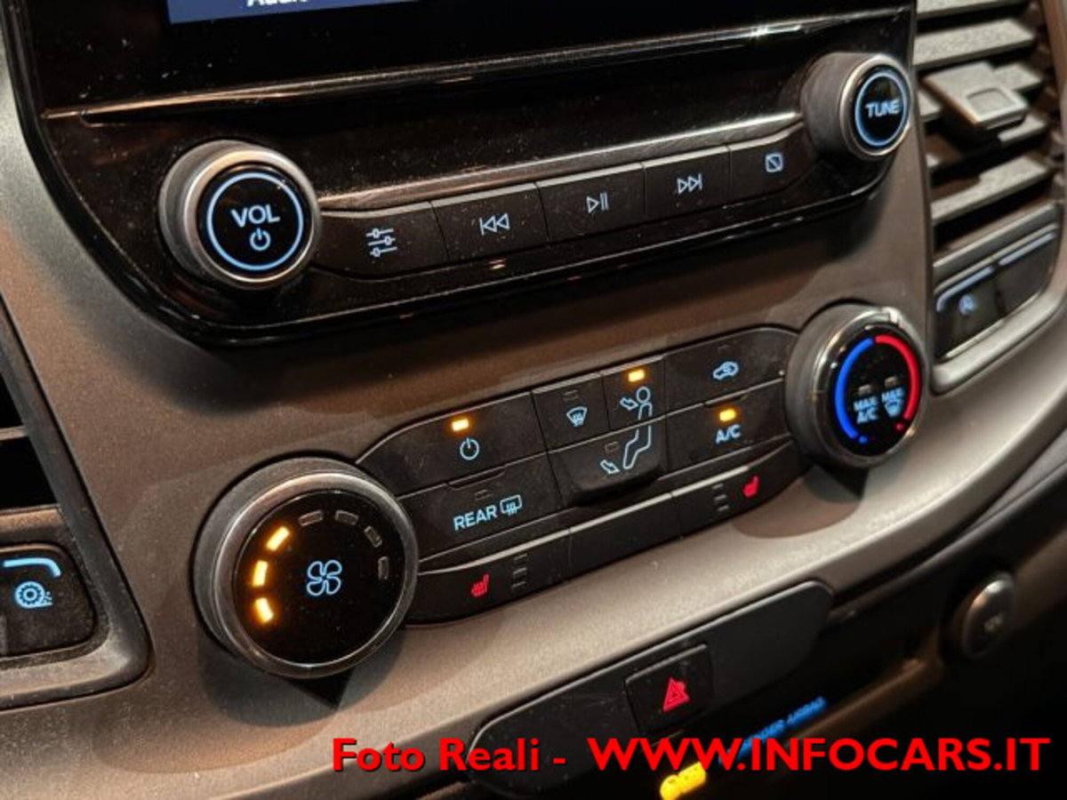 Ford Tourneo Custom 320 2.0 TDCi 130CV MHEV PC Trend (17)