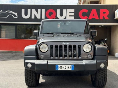 Jeep Wrangler Unlimited 2.8 CRD DPF Rubicon Auto (2)