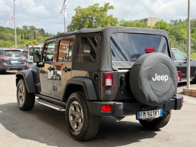 Jeep Wrangler Unlimited 2.8 CRD DPF Rubicon Auto (4)
