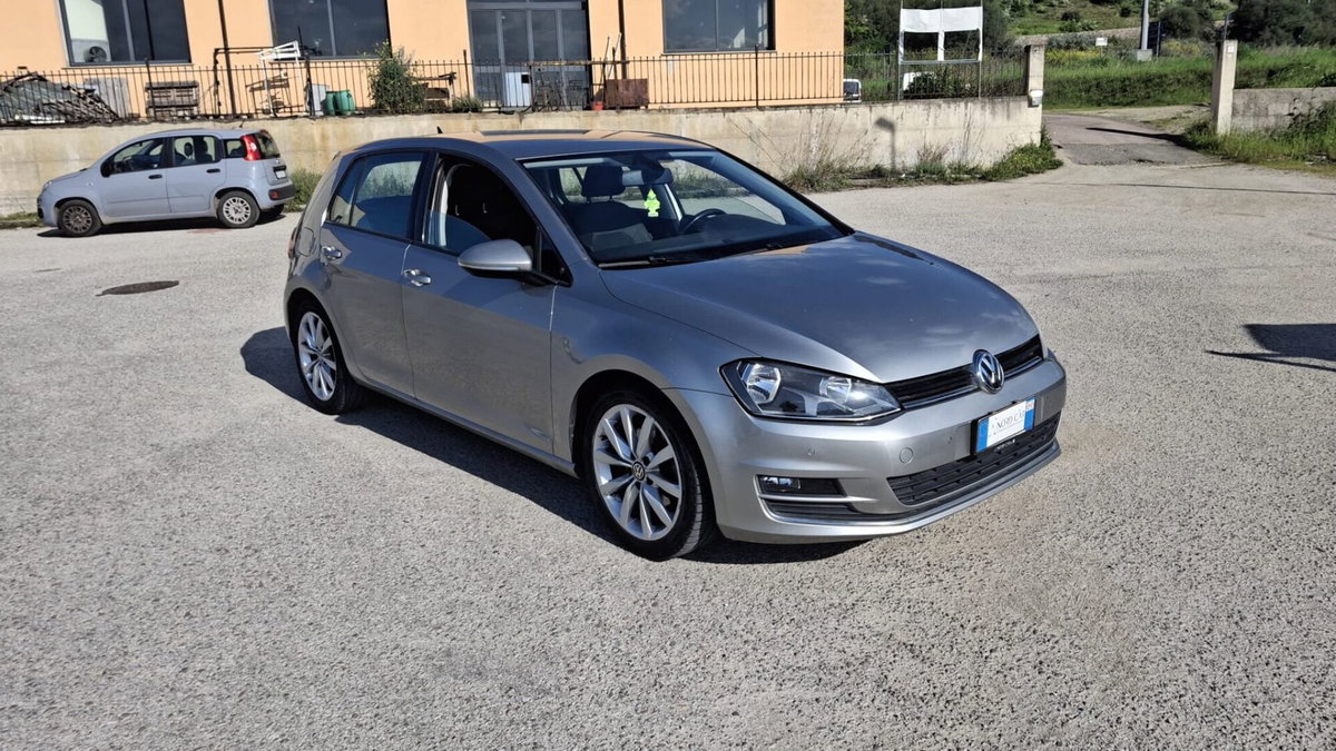 Volkswagen Golf 2.0 TDI 5p. Highline BlueMotion Technology