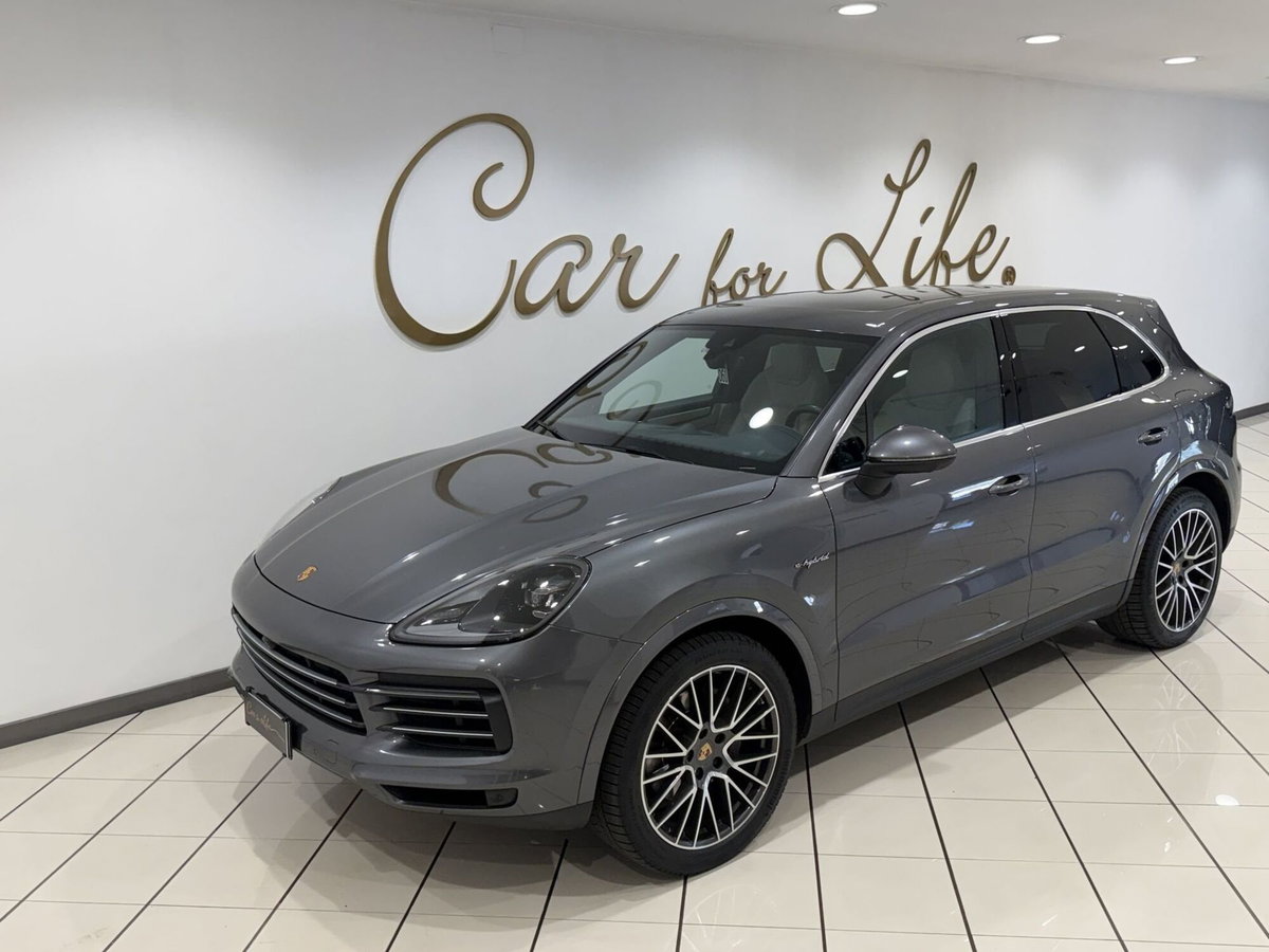 Porsche Cayenne 3.0 V6 E-Hybrid (3)