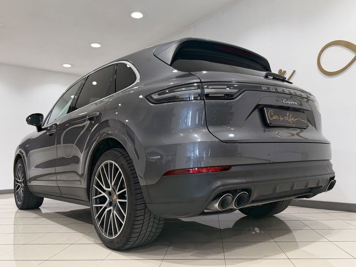 Porsche Cayenne 3.0 V6 E-Hybrid (8)