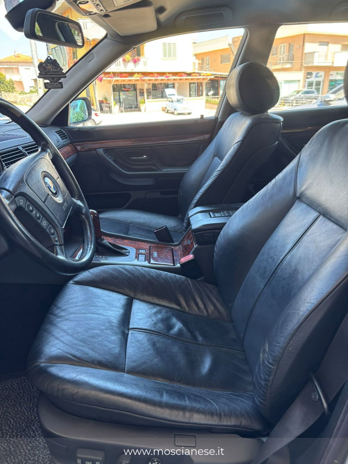 BMW Serie 7 740d Eccelsa (12)