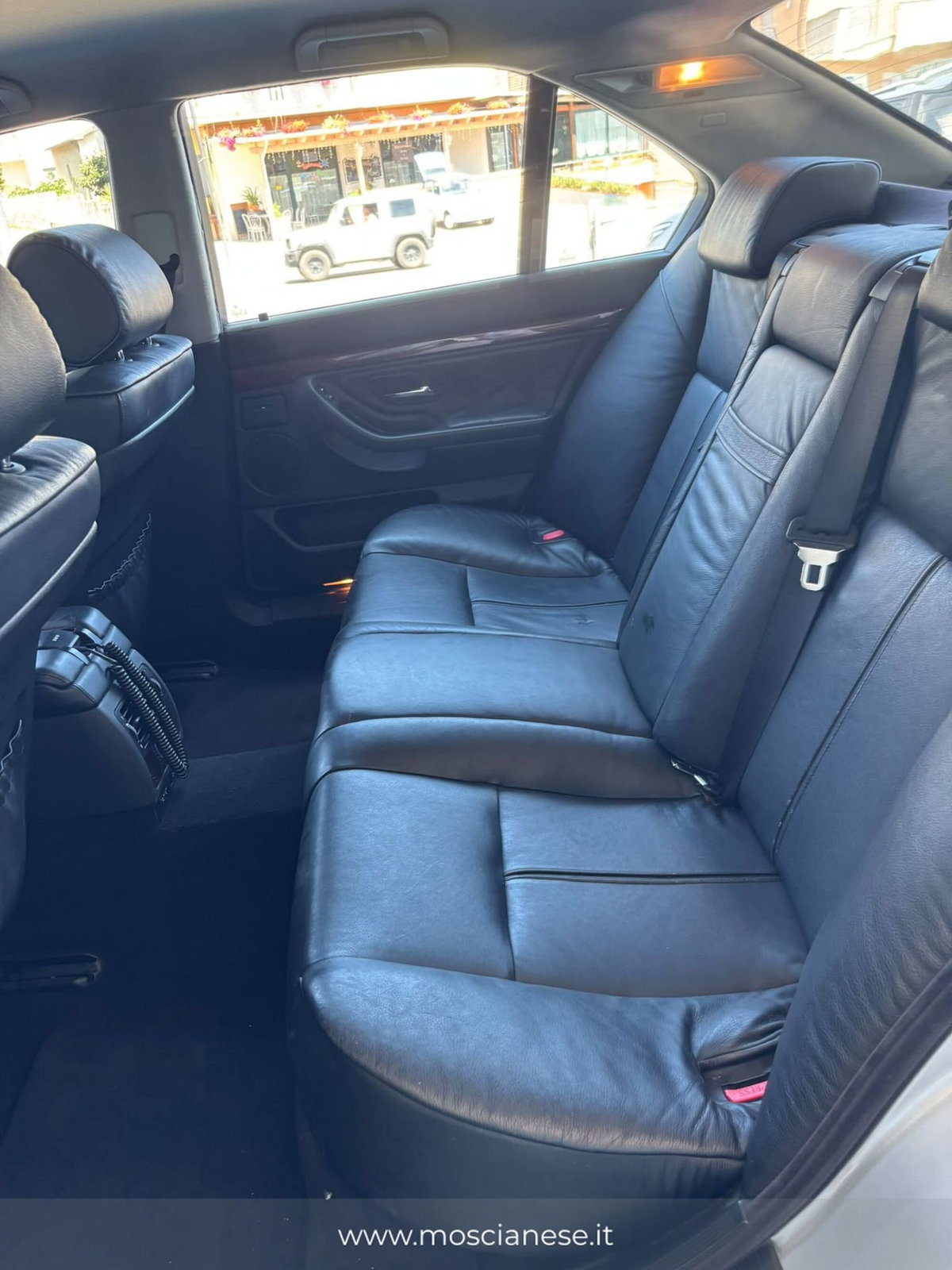 BMW Serie 7 740d Eccelsa (15)