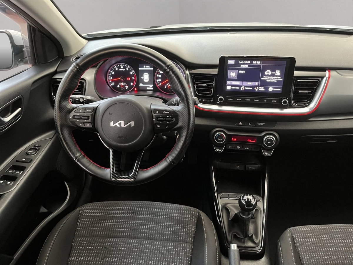 Kia Stonic 1.2 DPI Urban (15)