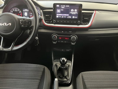 Kia Stonic 1.2 DPI Urban (16)
