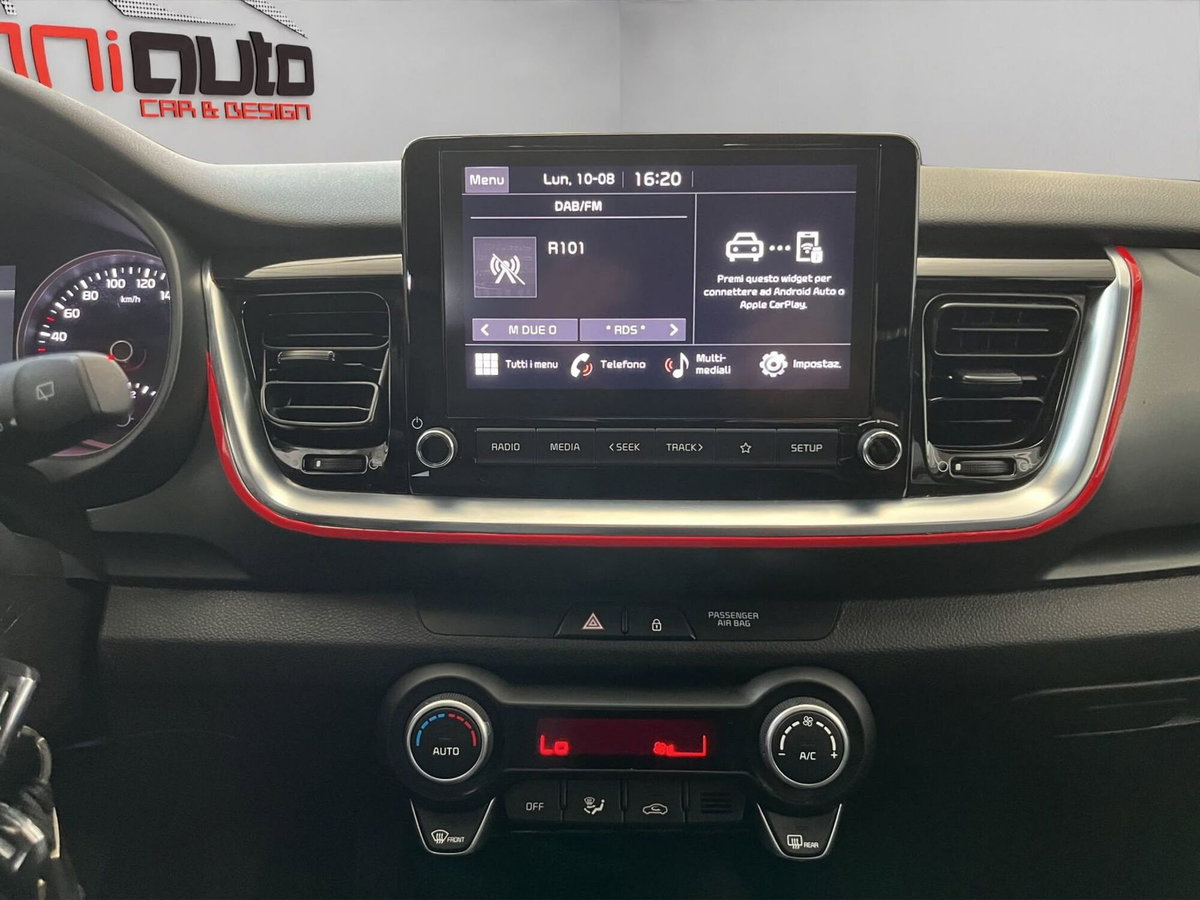 Kia Stonic 1.2 DPI Urban (17)