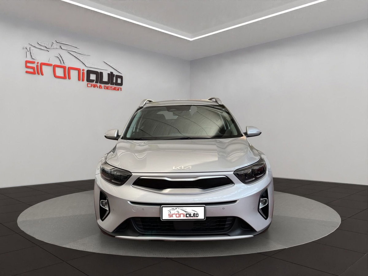 Kia Stonic 1.2 DPI Urban (2)