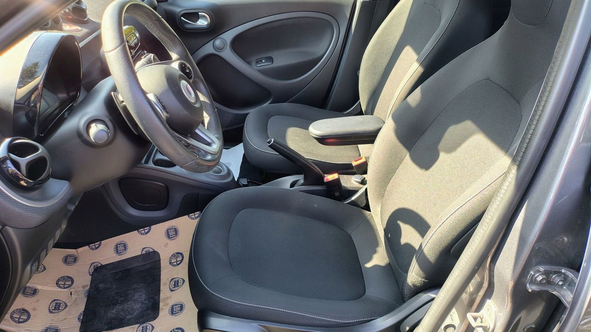 smart forfour forfour 90 0.9 Turbo twinamic Passion (7)