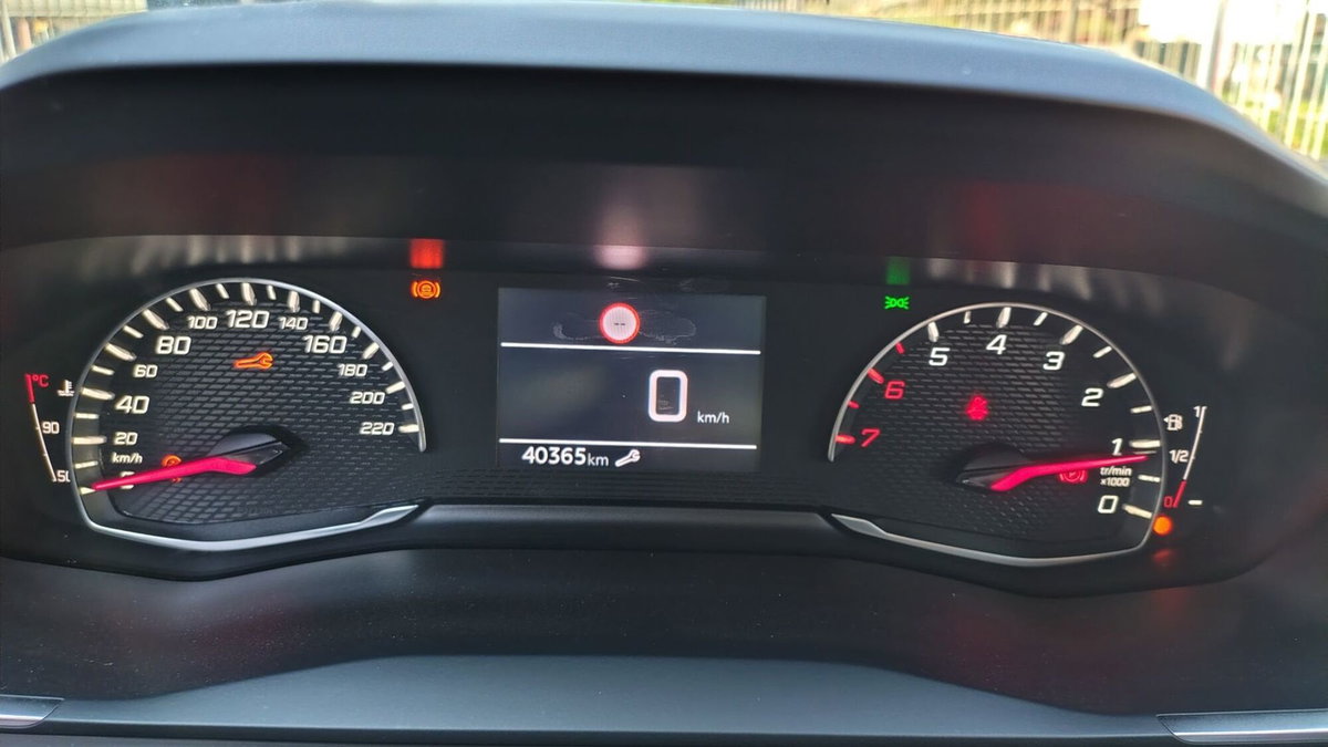 Peugeot 208 PureTech 75 Stop&Start 5 porte Allure (7)