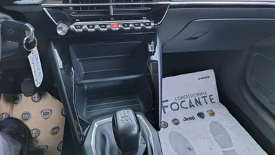 Peugeot 208 PureTech 75 Stop&Start 5 porte Allure (9)