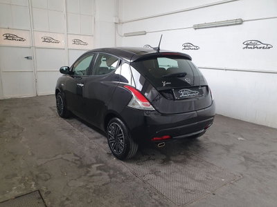 Lancia Ypsilon 1.0 FireFly 5 porte S&S Hybrid Gold Plus (4)