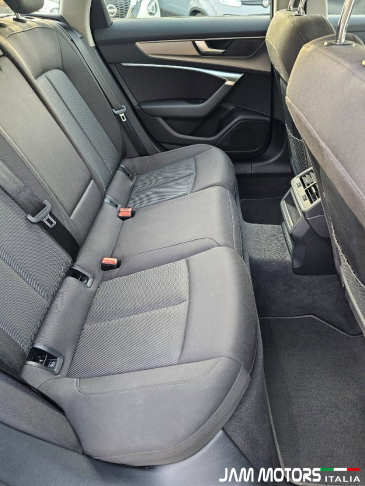 Audi A6 Avant 2.0 tdi mhev + Business 204cv s-tronic (13)