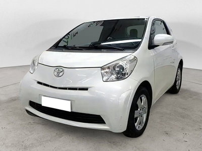 Toyota iQ 1.0 CVT Sol (2)