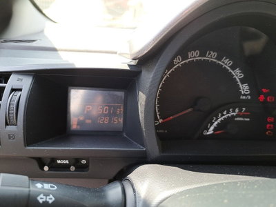 Toyota iQ 1.0 CVT Sol (8)