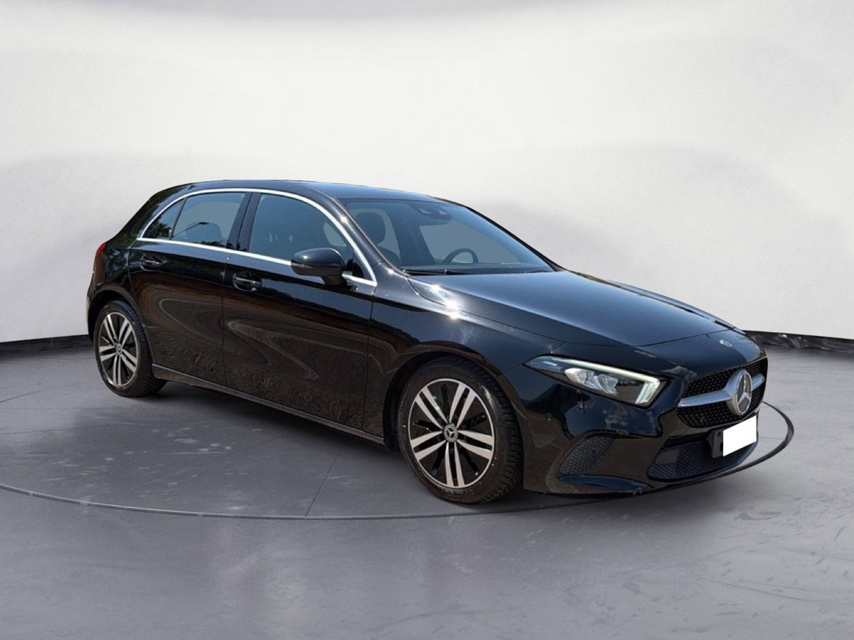 Mercedes-Benz Classe A 180 d Automatic Business (8)
