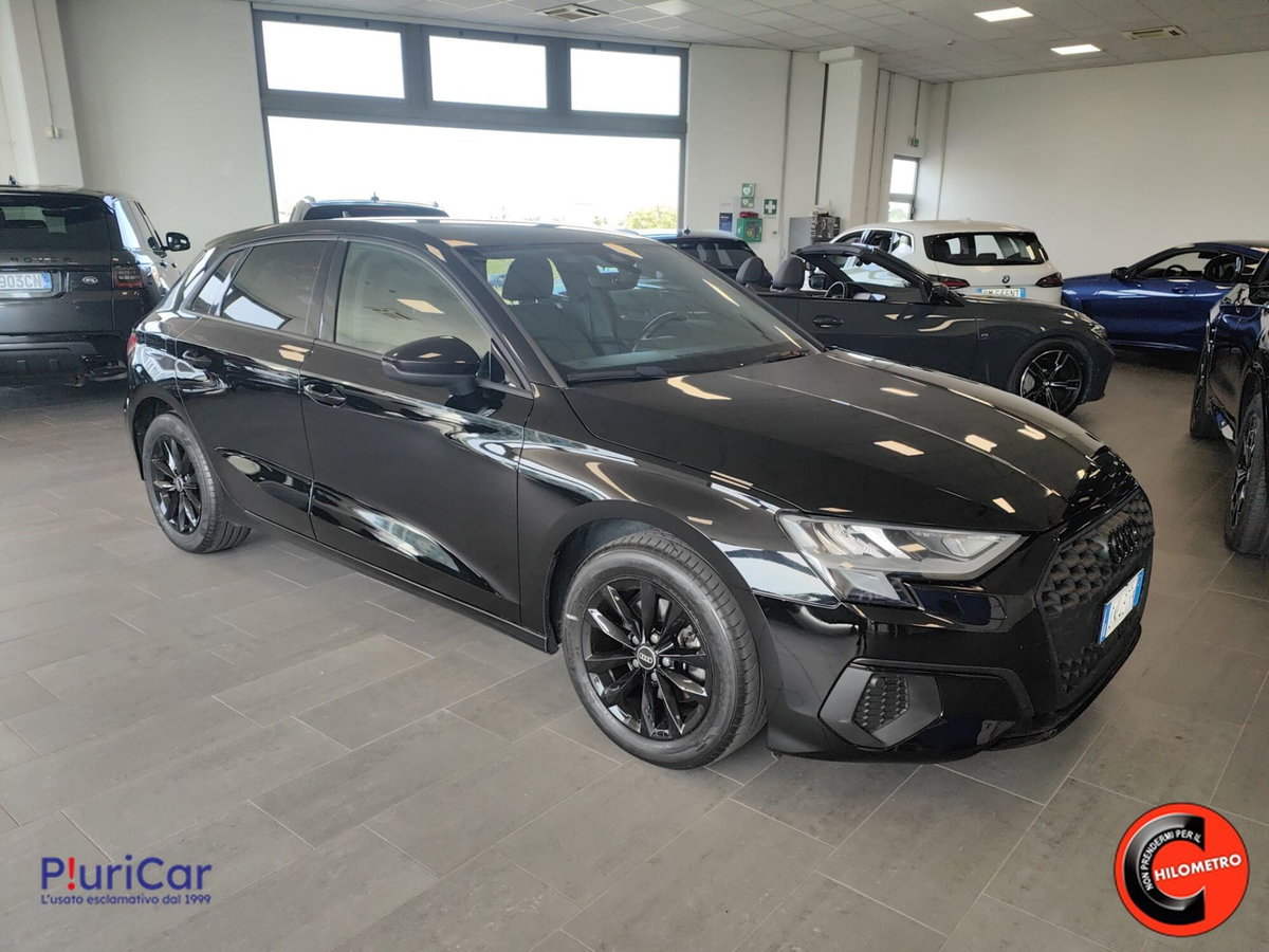 Audi A3 Sportback 35 TFSI S tronic Business (2)