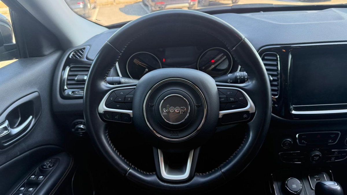 Jeep Compass 2.0 Turbodiesel Limited (12)