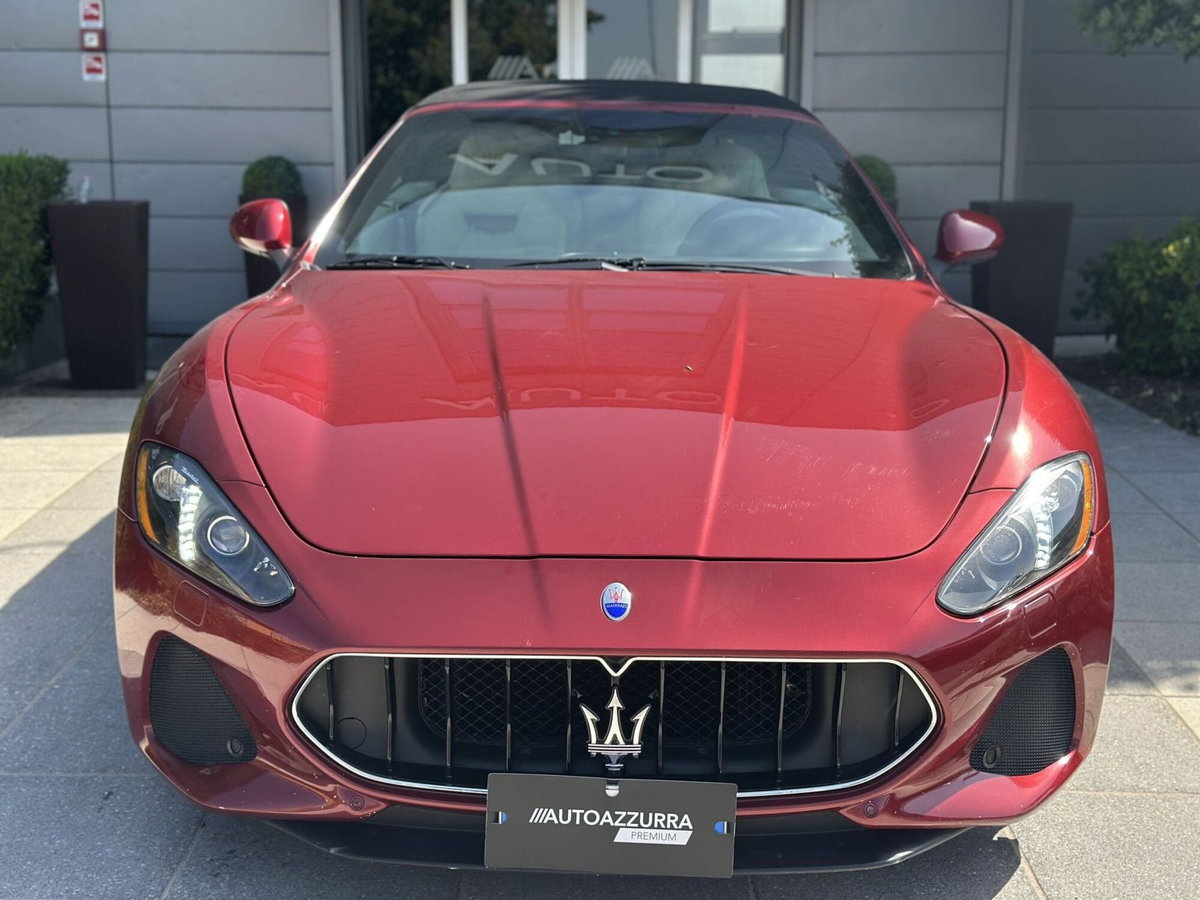 Maserati Grancabrio 4.7 V8 Sport (2)