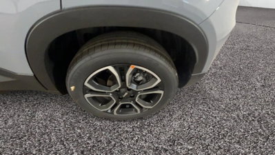 Jeep Avenger 1.2 turbo e-hybrid mhev Summit fwd 110cv edct6 (6)