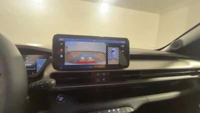 Jeep Avenger 1.2 turbo e-hybrid mhev Summit fwd 110cv edct6 (9)