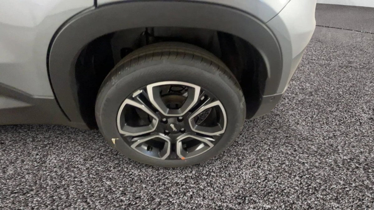 Jeep Avenger 1.2 turbo e-hybrid mhev Summit fwd 110cv edct6 (6)