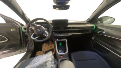 Jeep Avenger 1.2 turbo e-hybrid mhev Summit fwd 110cv edct6 (7)