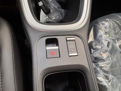 Jeep Avenger 1.2 turbo e-hybrid mhev Upland 4xe 145cv edct6 (10)
