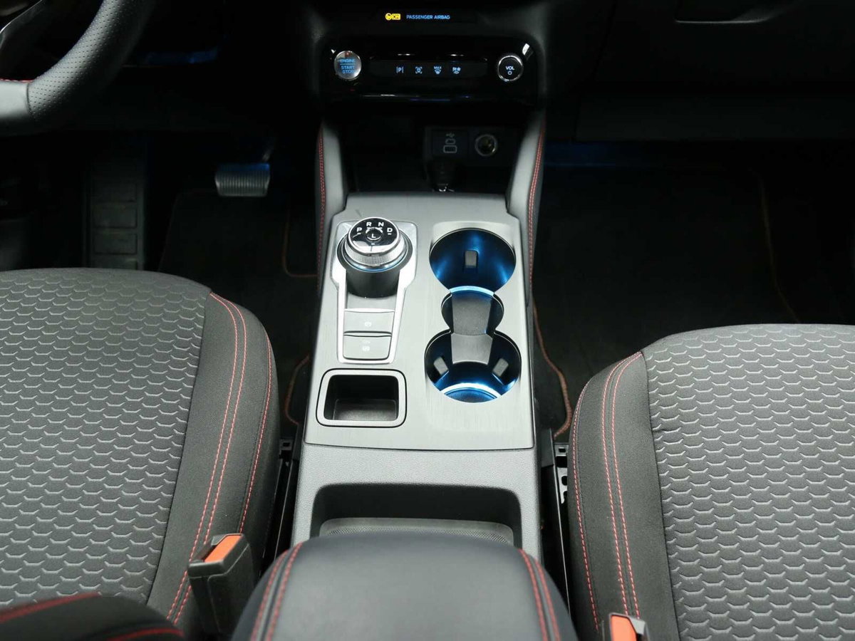 Ford Kuga 2.5 full hybrid ST-Line X 2wd 180cv auto (18)