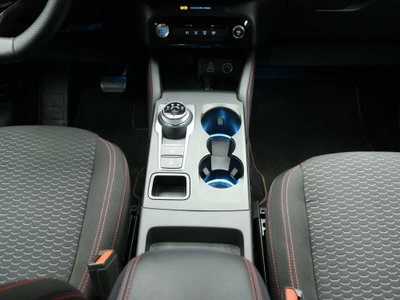 Ford Kuga 2.5 full hybrid ST-Line X 2wd 180cv auto (18)