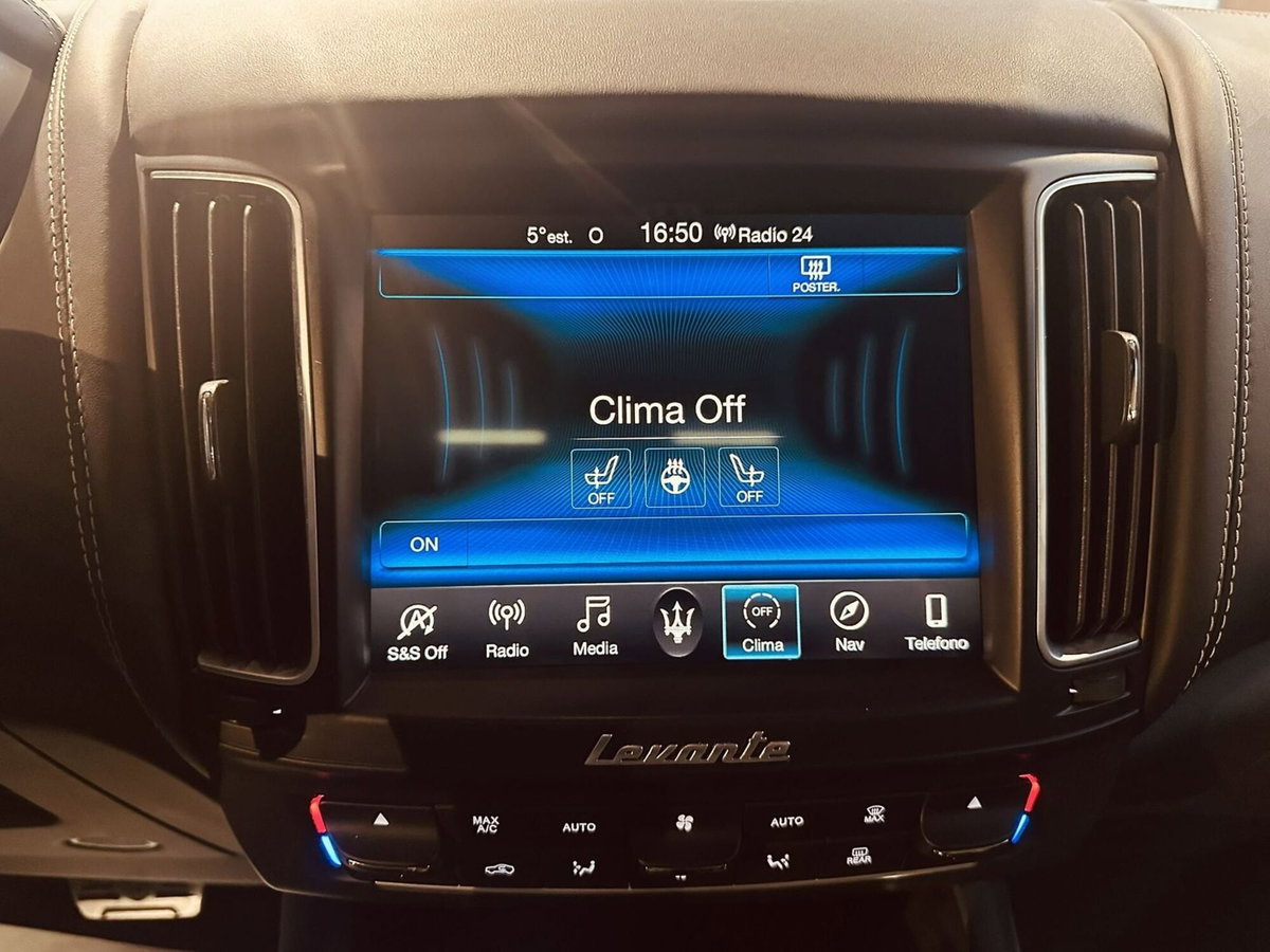 Maserati Levante Levante V6 Diesel 275 CV AWD Gransport (12)