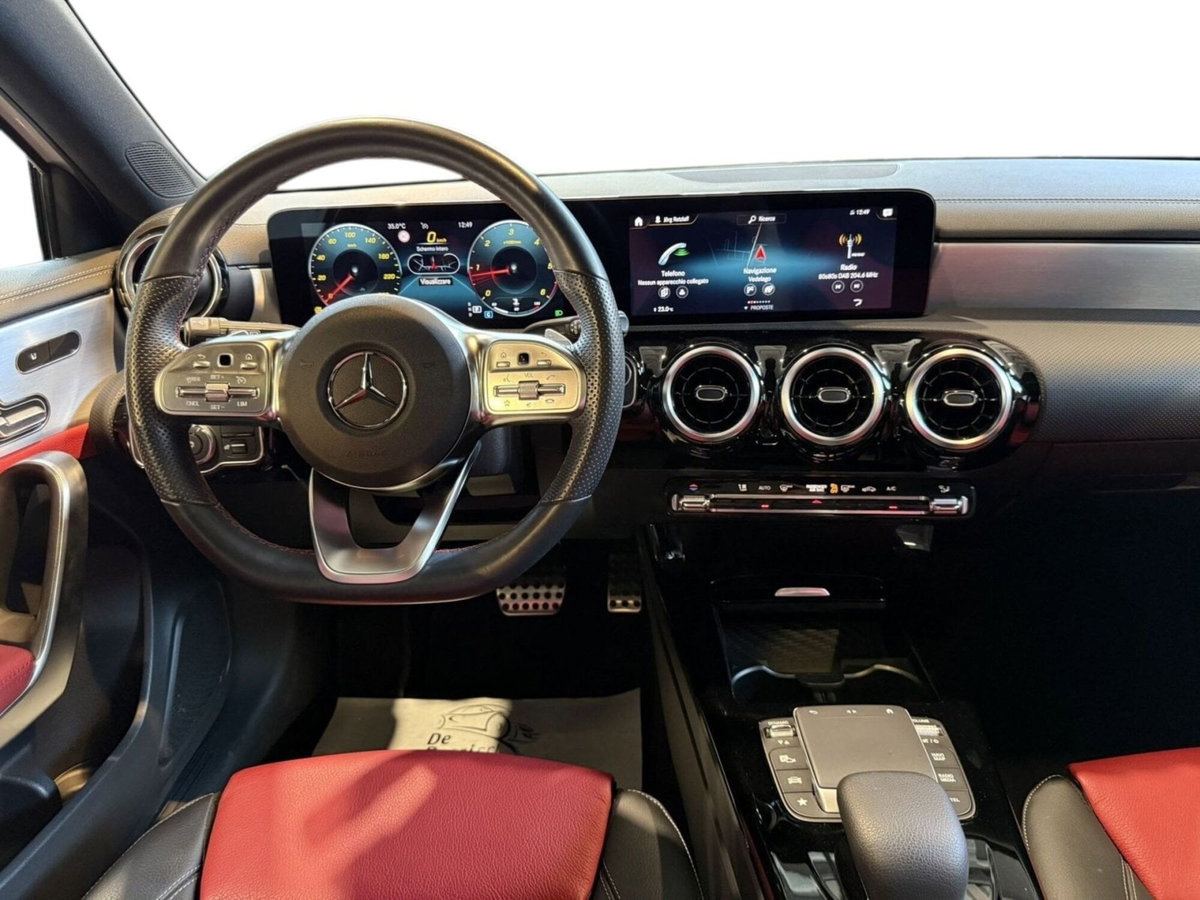 Mercedes-Benz Classe A 220 d Automatic 4Matic Premium (8)