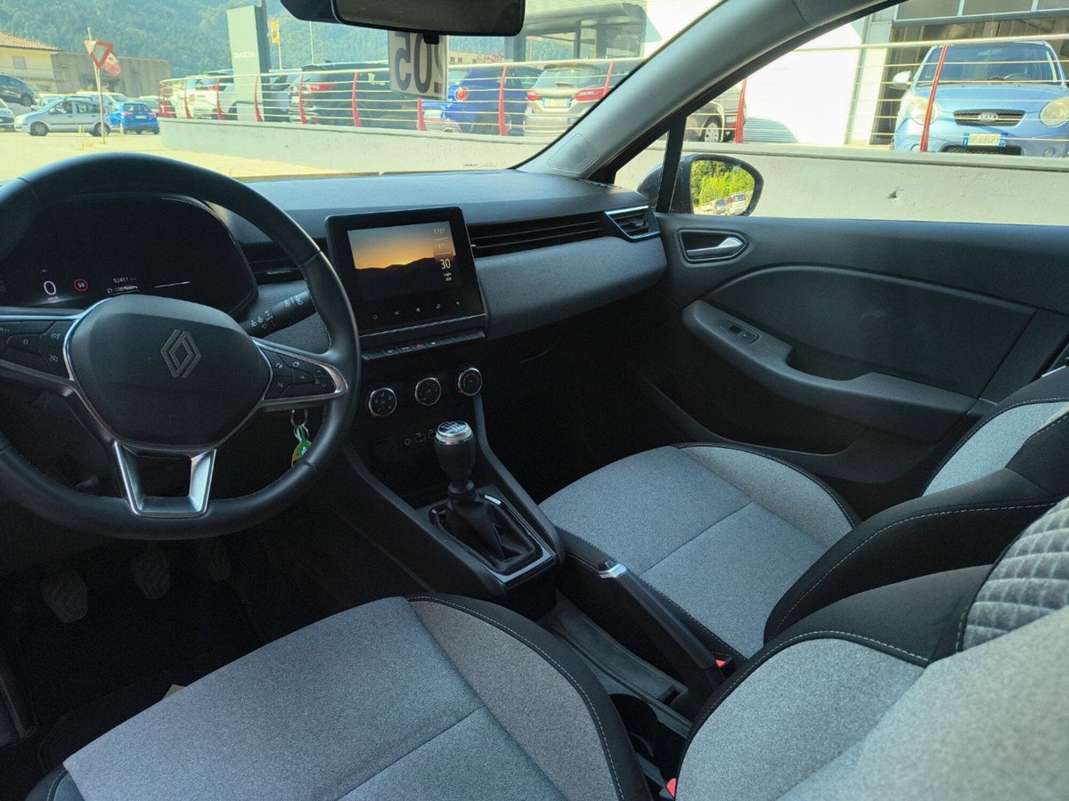 Renault Clio 1.5 dci Evolution 100cv (13)