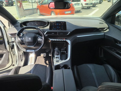 Peugeot 3008 BlueHDi 120 S&S EAT6 GT Line (10)