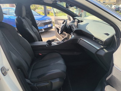Peugeot 3008 BlueHDi 120 S&S EAT6 GT Line (15)